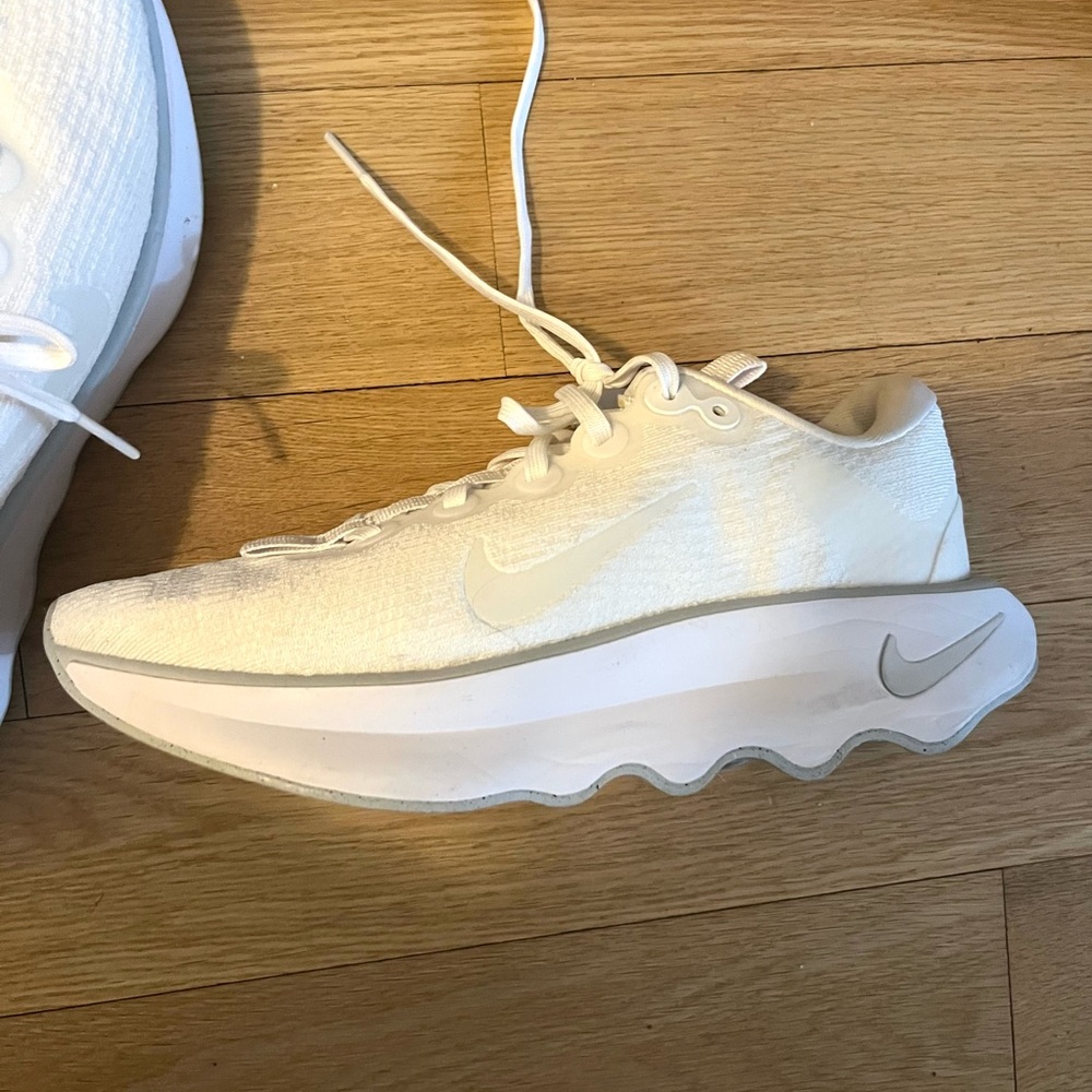 Nike White Motiva Walking Shoes Women